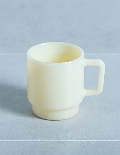 Milk Glass Japan FRIDAY MORNING MUG（CRAFTED IN JAPAN）IVOLY